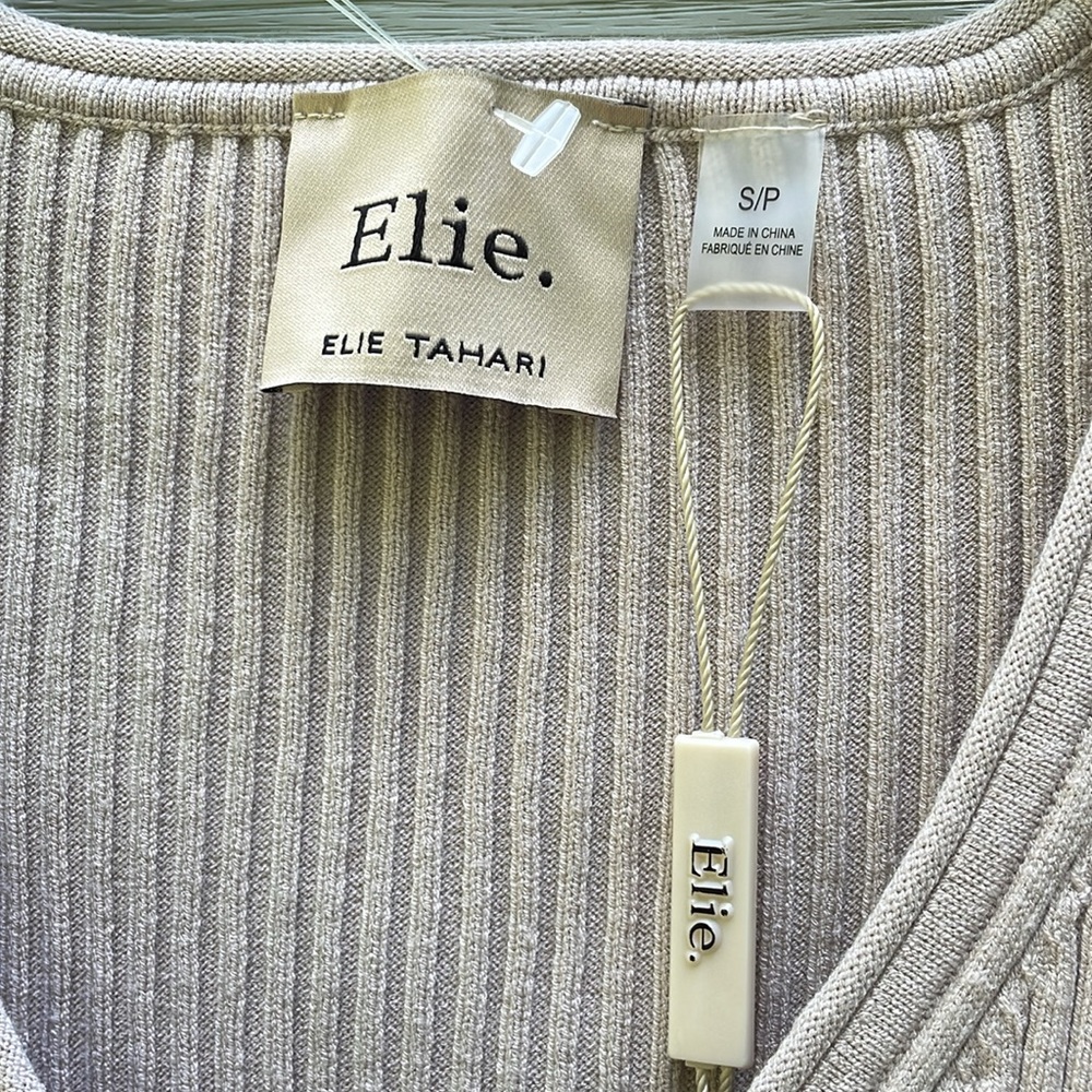 Elie Tahari Stone Puff Shoulder Knit Blouse - Picture 6 of 7
